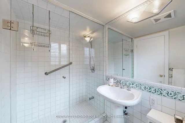 Additional image 22 of 61 Laurentide Dr