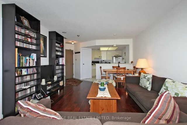 Additional image 6 of 1001 Bay St Unit 2618