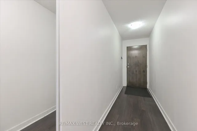 Additional image 6 of 33 Bay St Unit 1504