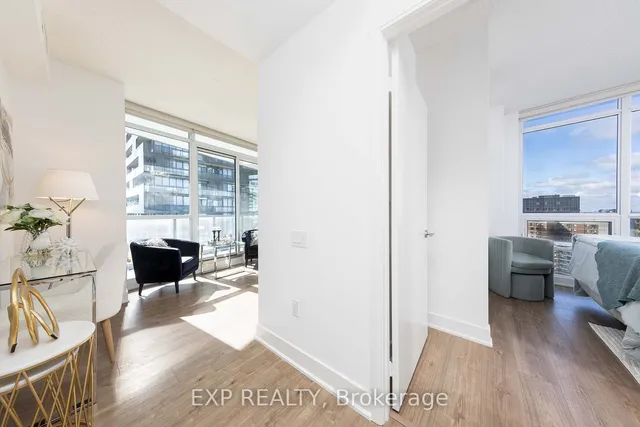 Additional image 5 of 30 Roehampton Ave Unit 2002