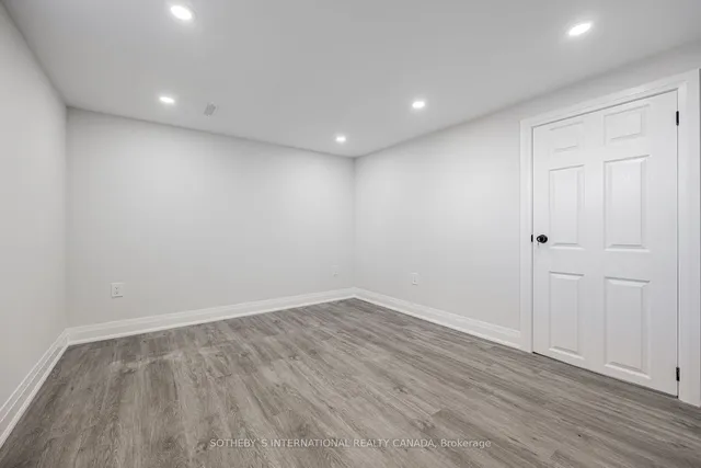 Additional image 15 of 4075A Lawrence Ave