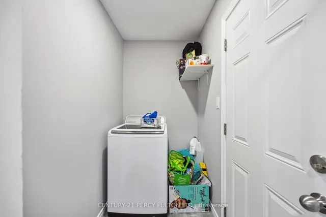 Additional image 24 of 47 Woolenscote Circ