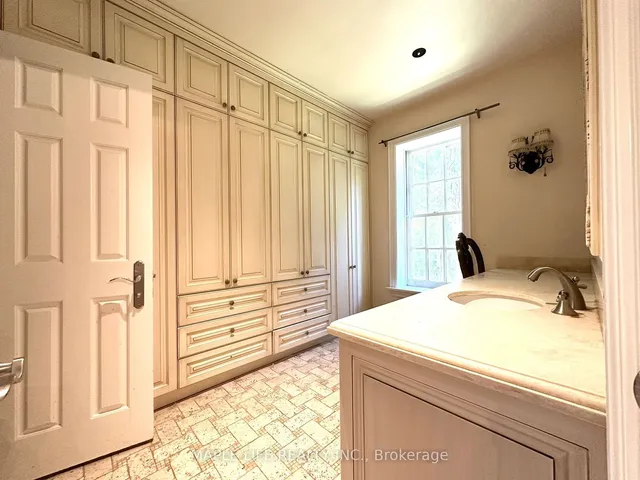 Additional image 14 of 16 Brian Cliff Dr