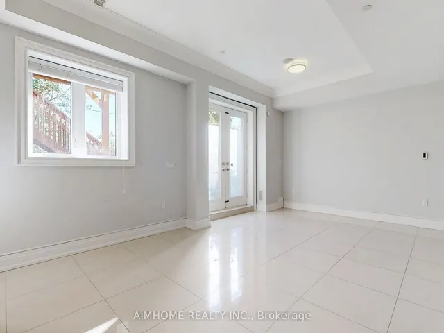 Additional image 33 of 143 Kingsdale Ave