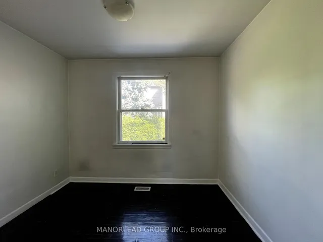 Additional image 10 of 33 Urbandale Ave