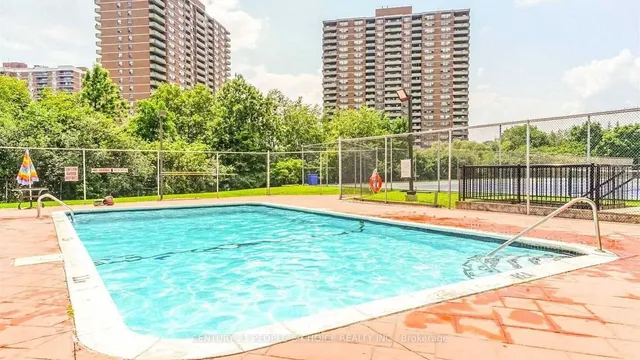 Additional image 38 of 5 Rowntree Rd Unit 805