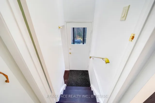 Additional image 25 of 96 Invergordon Ave