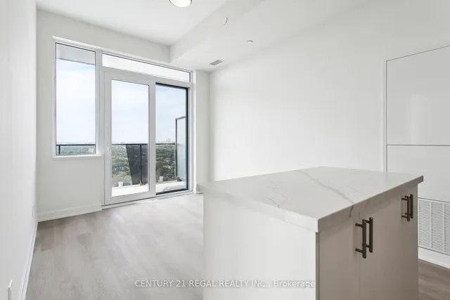 Additional image 5 of 15 Ellerslie Ave Unit LPH05