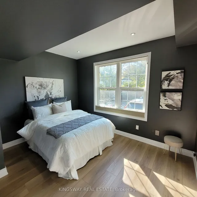 Additional image 27 of 74B Coxwell Ave