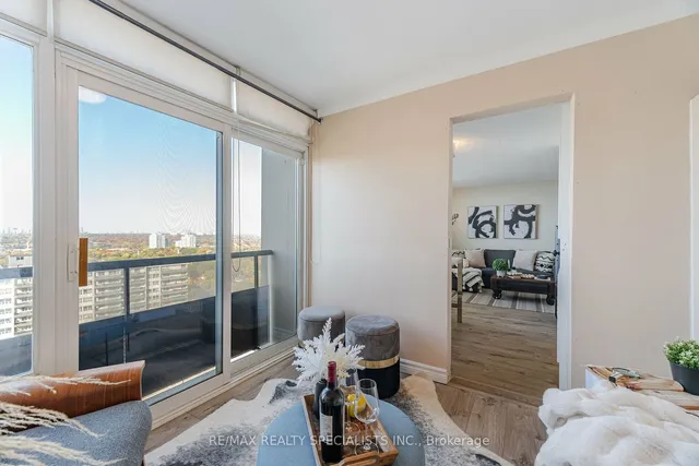 Additional image 26 of 5 Parkway Forest Dr Unit 1808