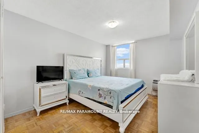 Additional image 19 of 1881 Jane St Unit 303