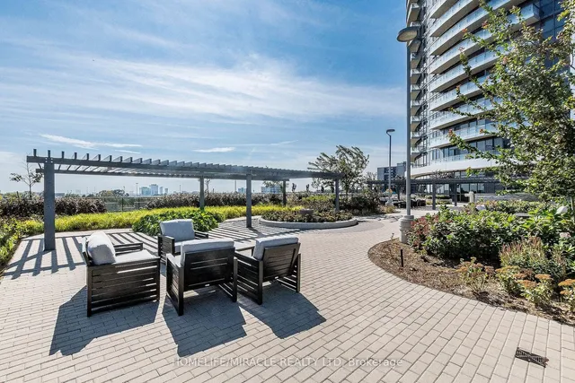 Additional image 30 of 30 Gibbs Rd Unit 1702