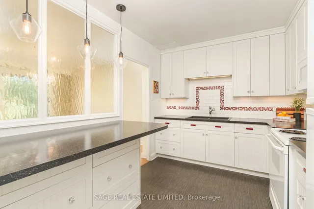 Additional image 14 of 7 Thornwood Rd Unit 108