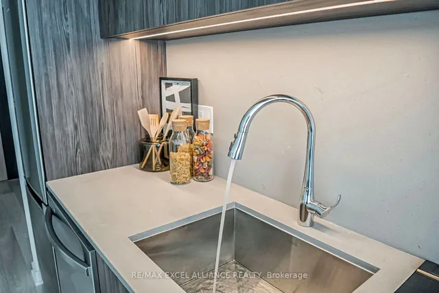 Additional image 21 of 50 Power St Unit 1604