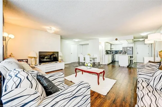 Additional image 19 of 8 Silver Bell Grove Unit 709