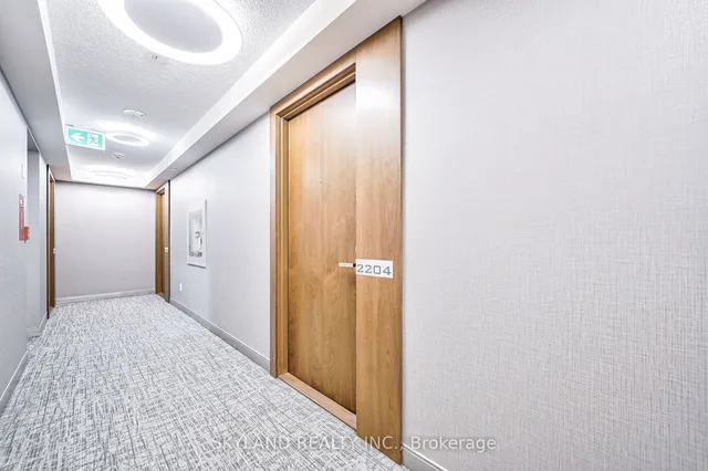 Additional image 10 of 255 Village Green Sq Unit 2204