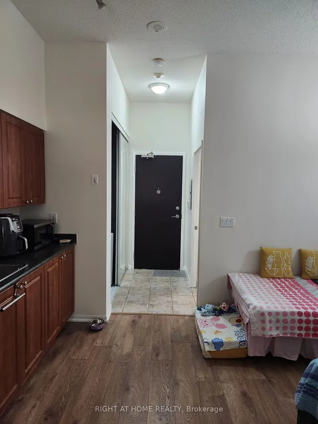 Additional image 5 of 231 Fort York Blvd Unit 115