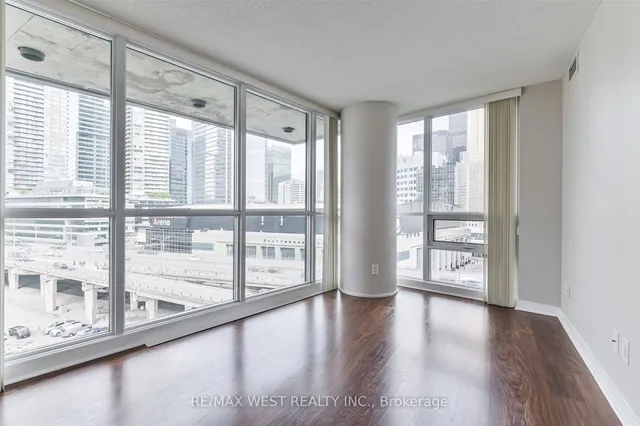 Additional image 9 of 33 Bay St Unit 903