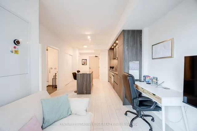 Additional image 9 of 35 MERCER St Unit 1615