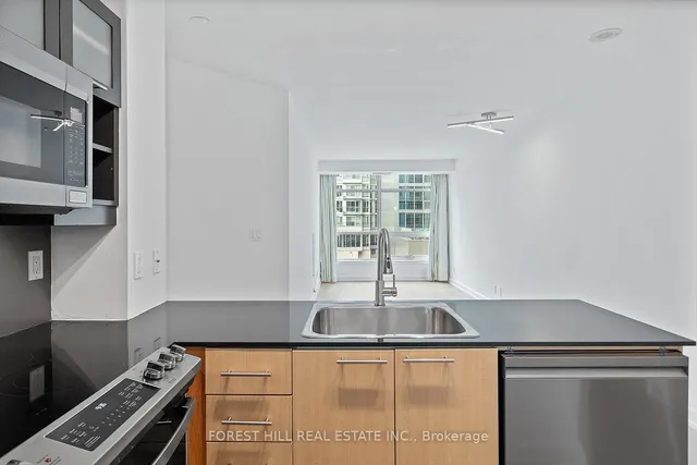 Additional image 6 of 36 Blue Jays Way Unit 528
