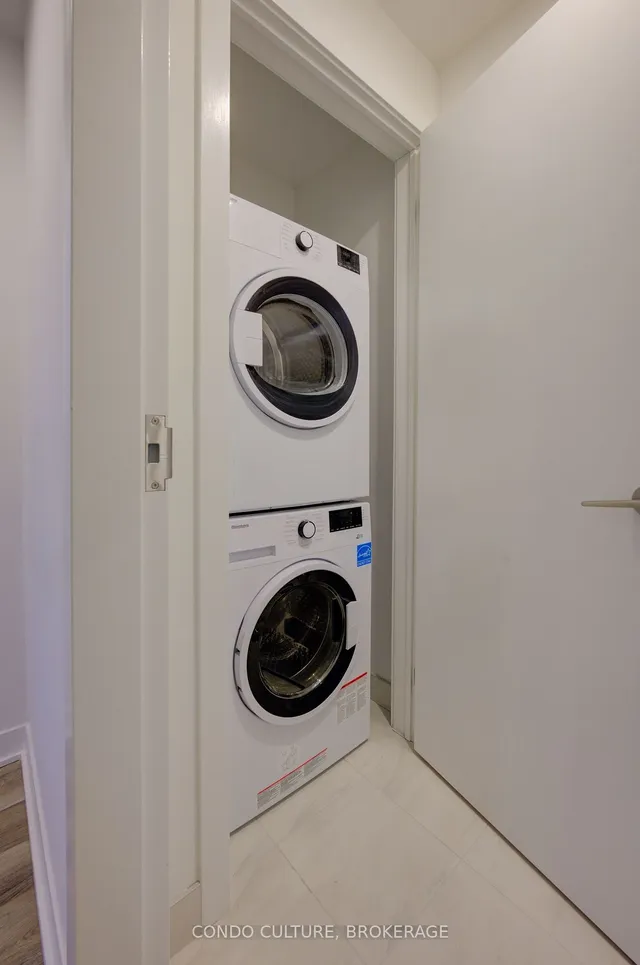 Additional image 27 of 10 Ed Clark Gardens Blvd Unit 14