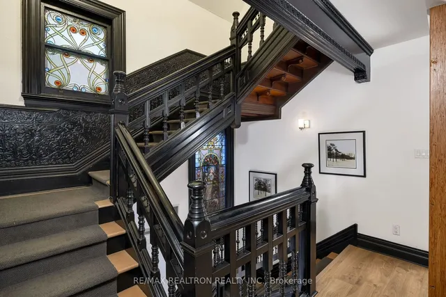 Additional image 27 of 37 Madison Ave