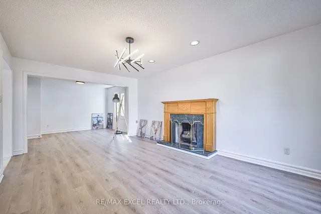 Additional image 20 of 66 Dempster St