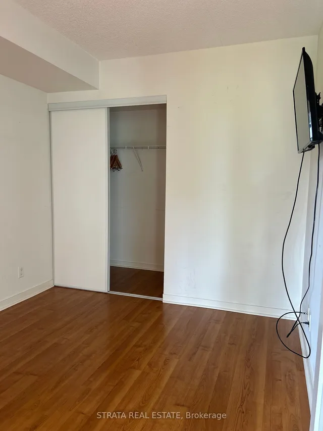 Additional image 9 of 76 Shuter St Unit 605