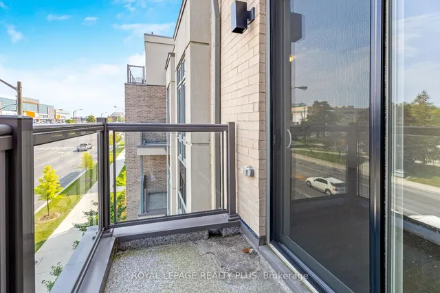 Additional image 27 of 721 Lawrence Ave Unit 84