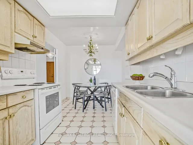 Additional image 15 of 215 Wynford Dr Unit 903