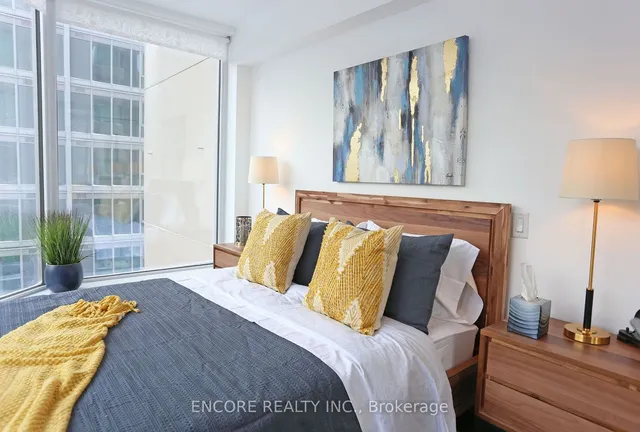 Additional image 3 of 155 Yorkville Ave Unit 707