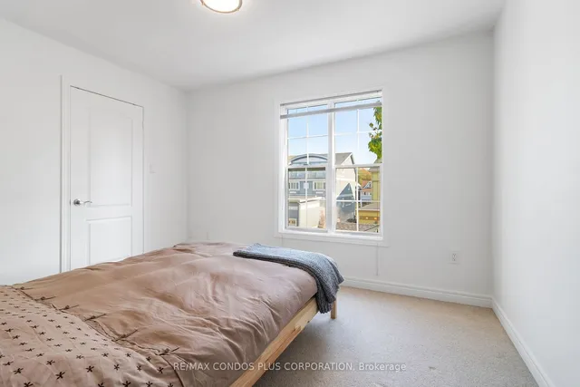 Additional image 16 of 127 Boardwalk Dr