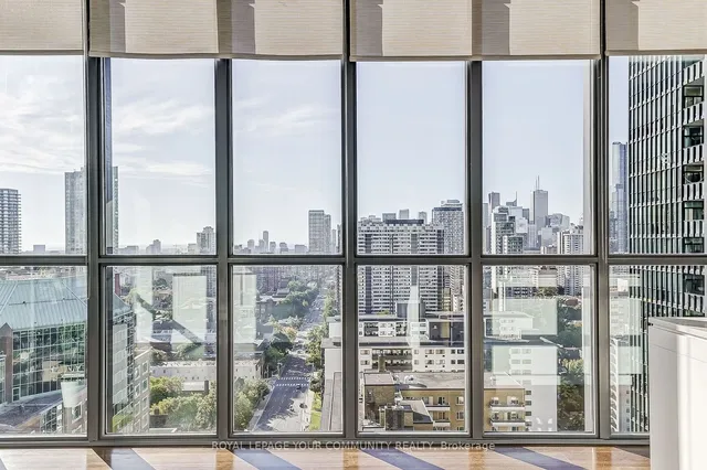 Additional image 29 of 110 Charles St Unit 2202