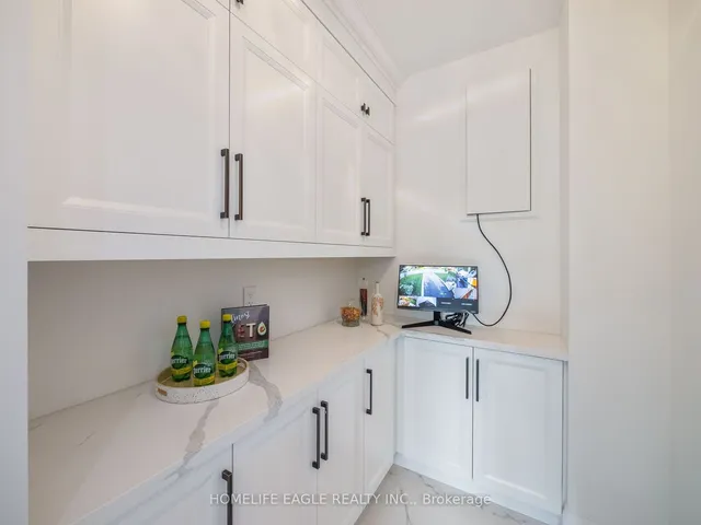 Additional image 18 of 34 Brooklawn Ave