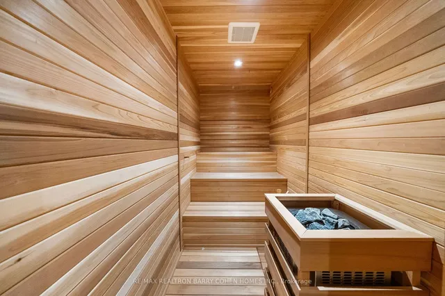 Additional image 30 of 28 Brian Cliff Dr