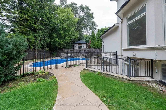 Additional image 37 of 2B Lauderdale Dr