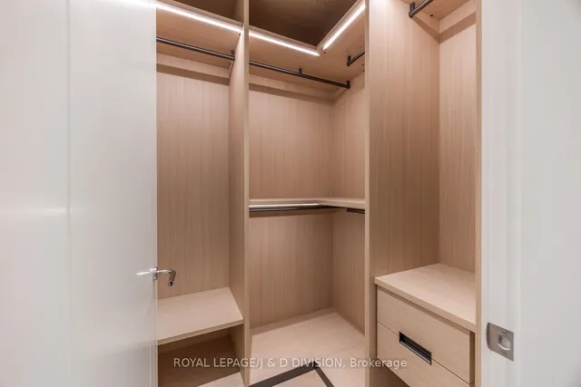 Additional image 19 of 7 Dale Ave Unit 105