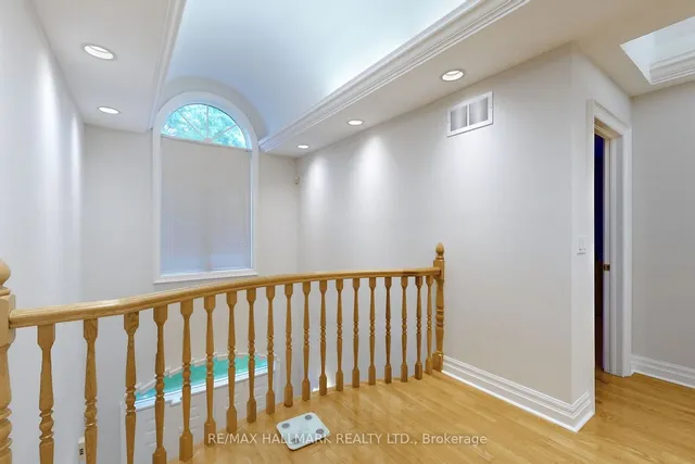 Additional image 25 of 430 Hounslow Ave