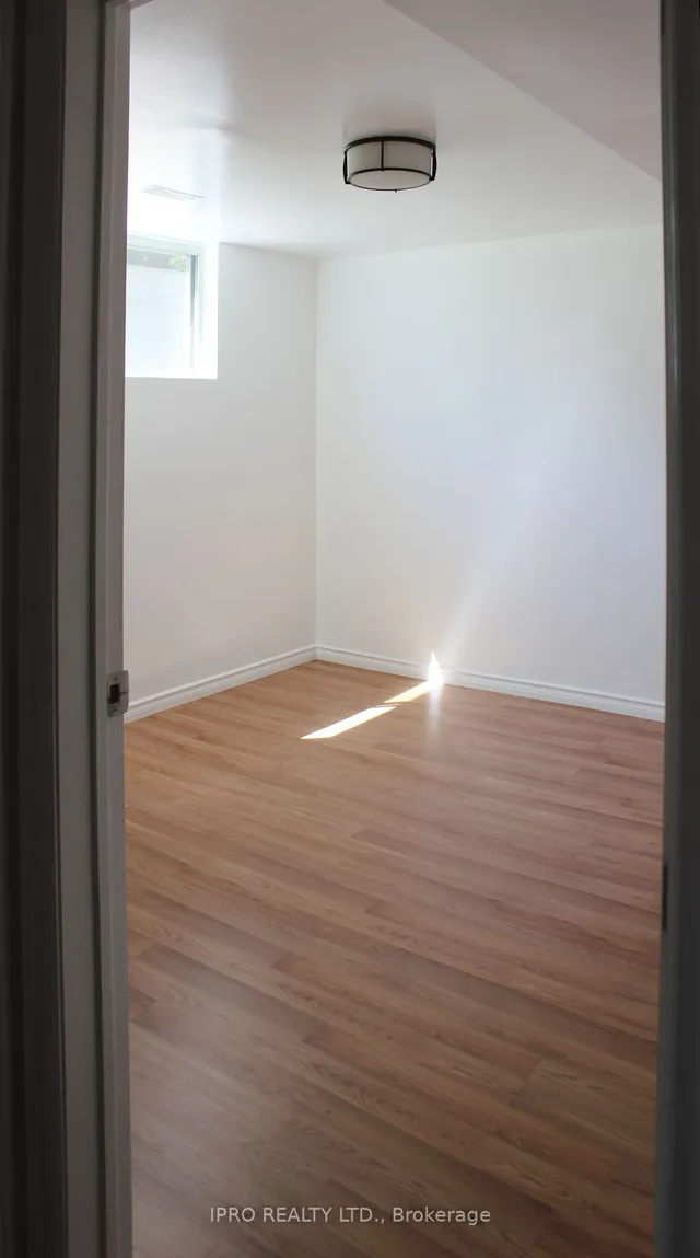 Additional image 26 of 246 Delta St