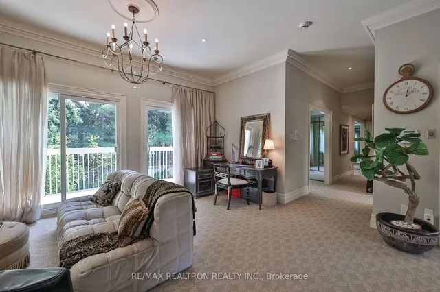 Additional image 27 of 192 The Bridle Path