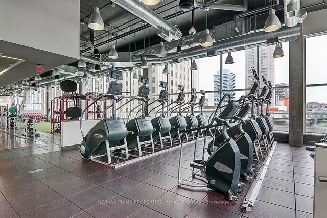 Additional image 32 of 386 Yonge St Unit 5202