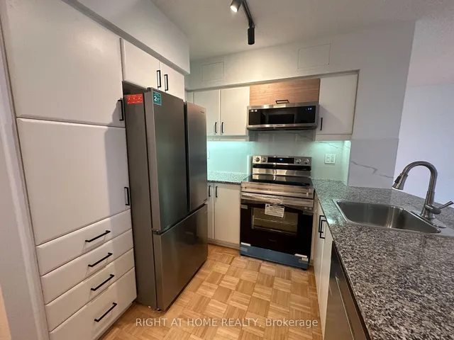 Additional image 9 of 33 Sheppard Ave Unit 1205