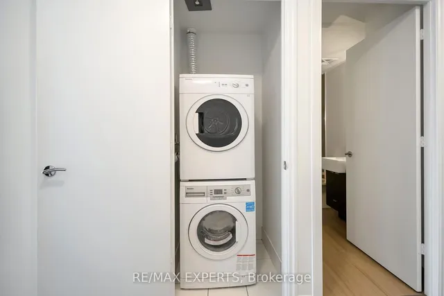 Additional image 11 of 88 Blue Jays Way Unit 2007