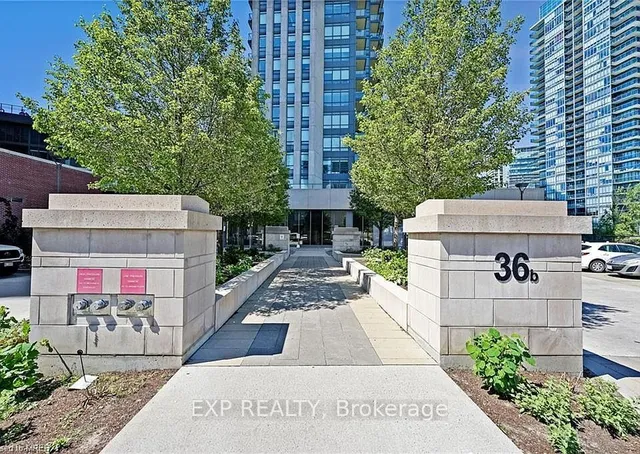36 Park Lawn Rd Unit 1601