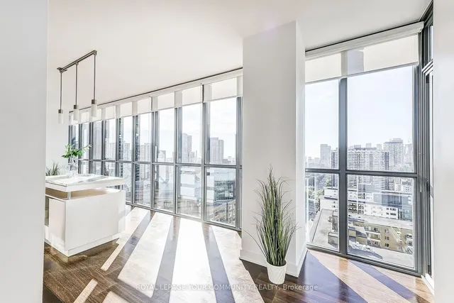 Additional image 17 of 110 Charles St Unit 2202