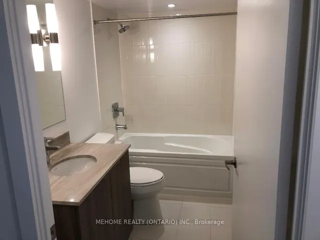 Additional image 7 of 955 Bay St Unit 419