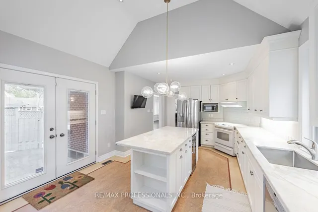 Additional image 16 of 54 Robin Hood Rd