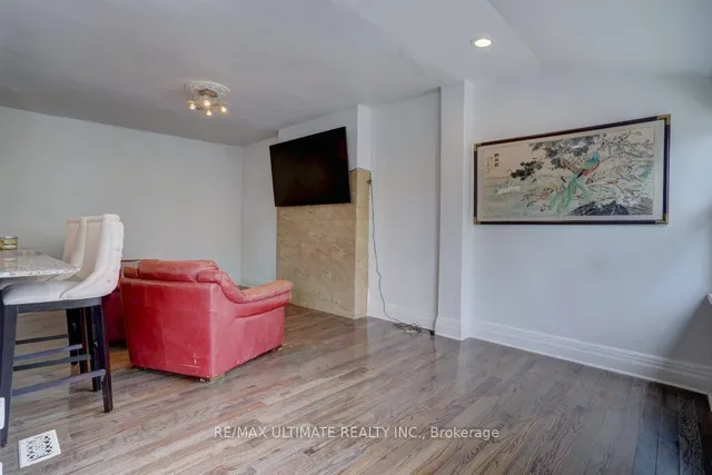 Additional image 12 of 2 Dearbourne Ave