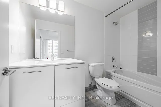 Additional image 14 of 435 Richmond St Unit 404