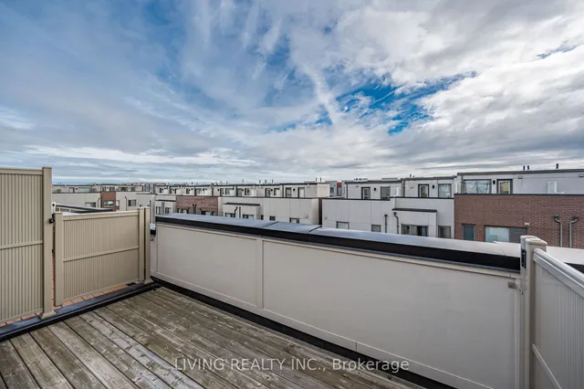 Additional image 36 of 21 Caroline Carpenter Grve